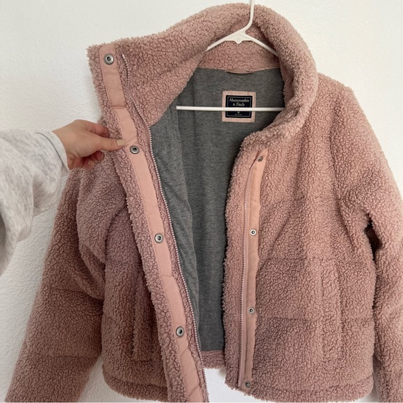 A&F Jacket - Picture 2 of 6